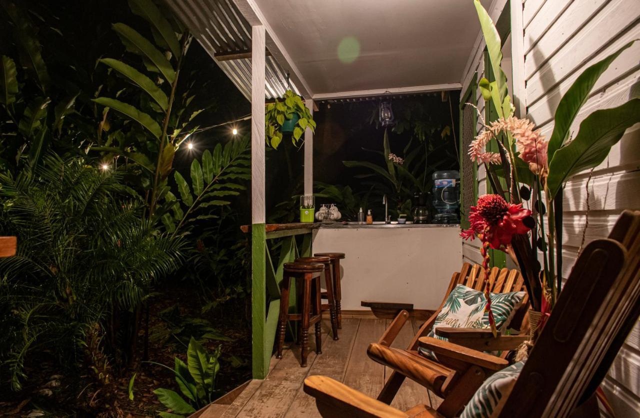 Finca D'Elia Lodge 푸에르토 리몬 외부 사진